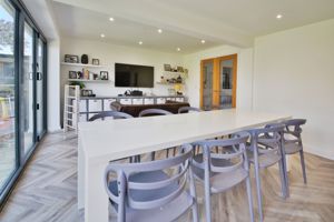 Dining/family area- click for photo gallery